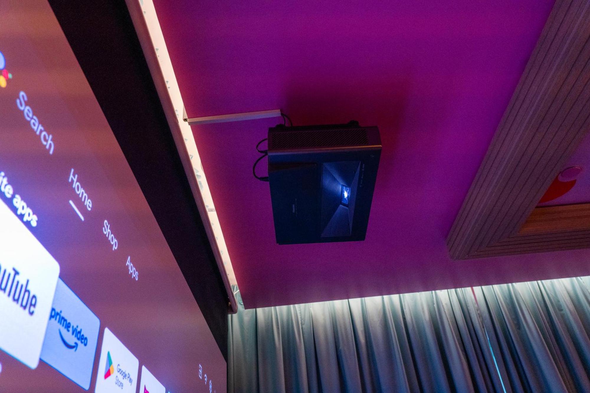 Capsule Flora Business Bay View Burj Khalifa-pool Table-game Arcade-projector-playstation 5 Appartement *